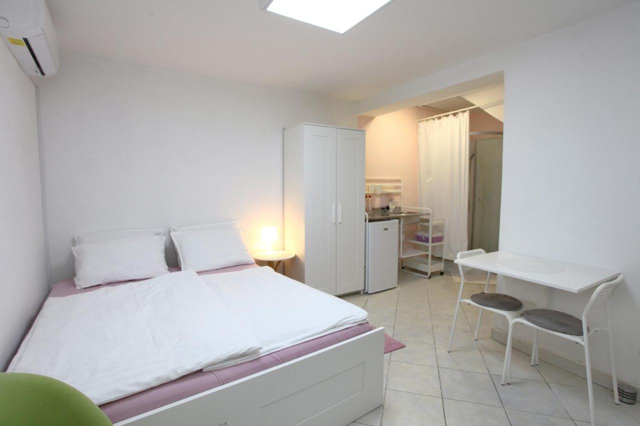 City Room Apartment Date Koper Exterior foto